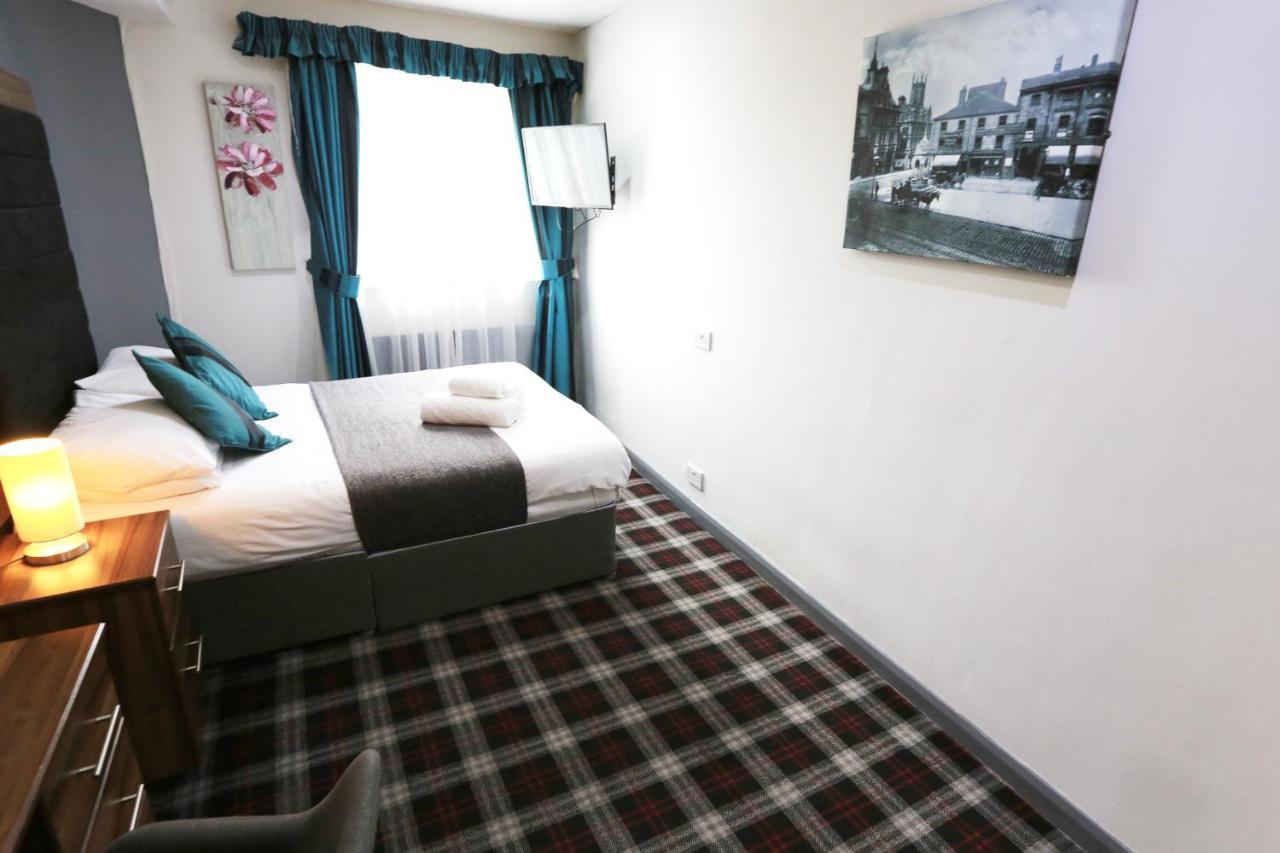 The Huddersfield Hotel Eksteriør billede