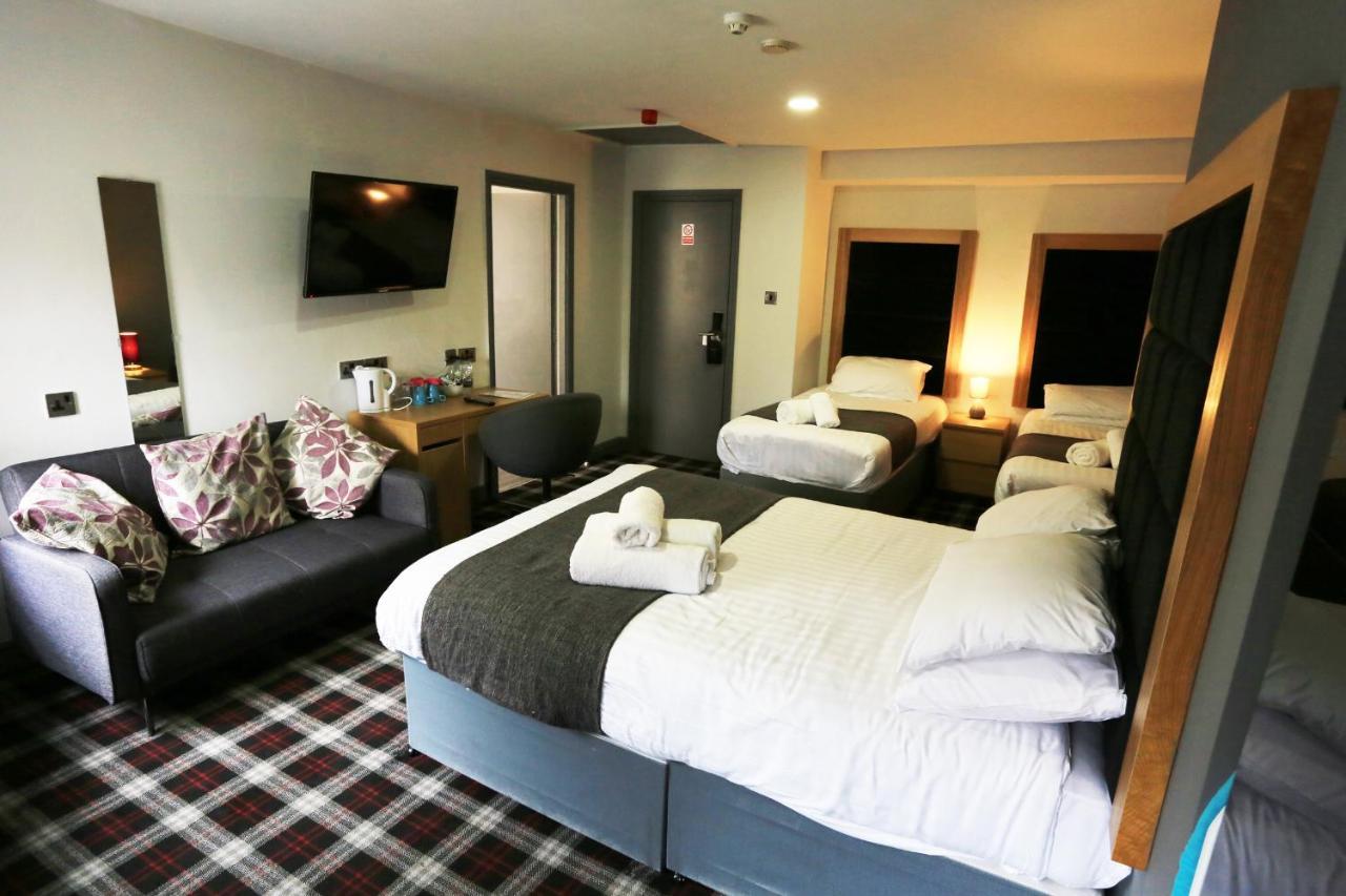 The Huddersfield Hotel Eksteriør billede