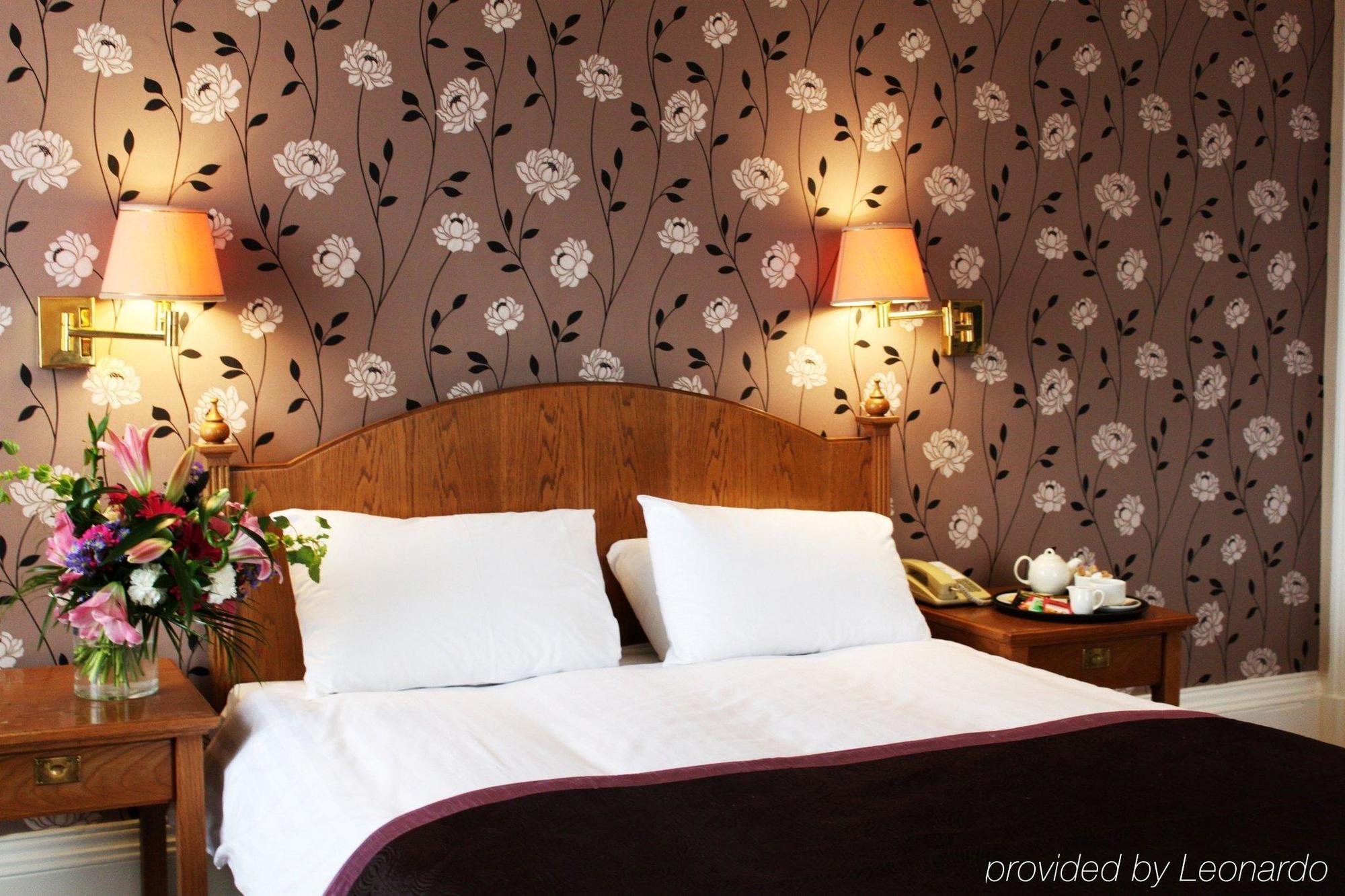 The Huddersfield Hotel Eksteriør billede