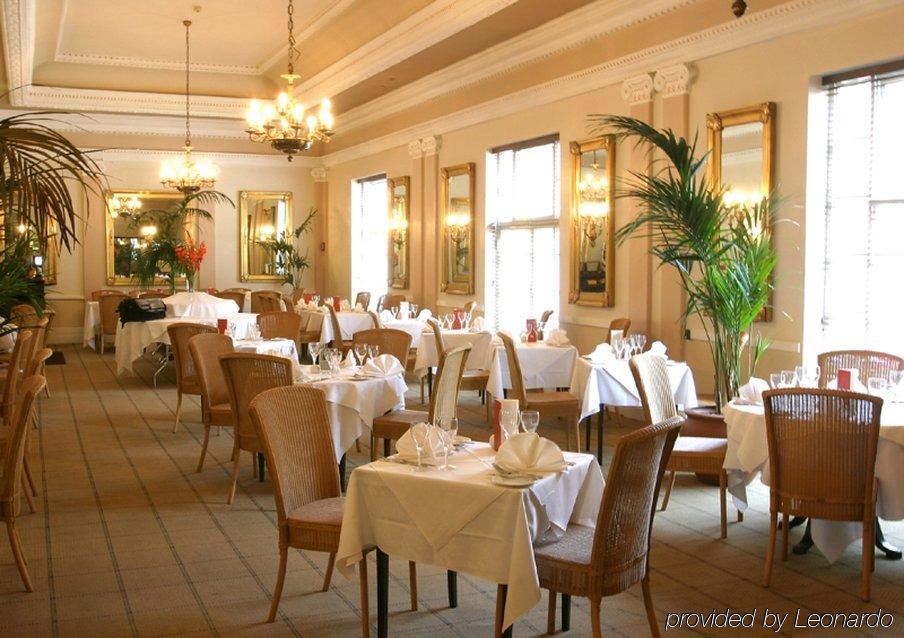 The Huddersfield Hotel Eksteriør billede