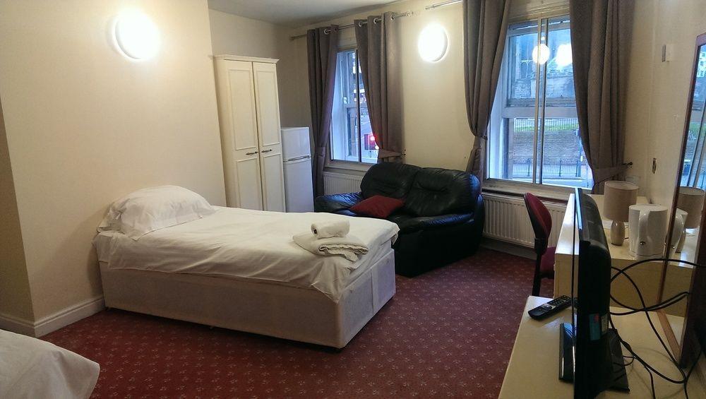 The Huddersfield Hotel Eksteriør billede
