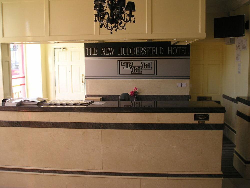 The Huddersfield Hotel Eksteriør billede